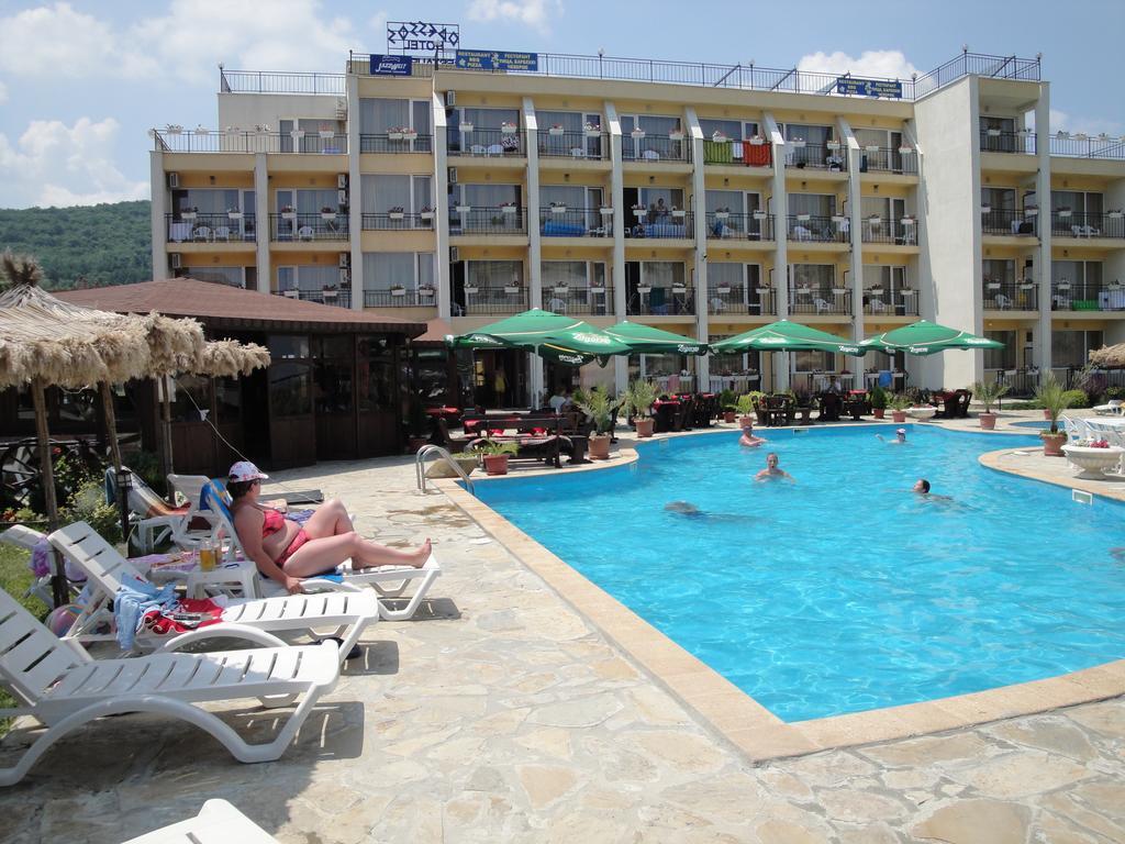 Park Hotel Argo Obzor Exterior photo